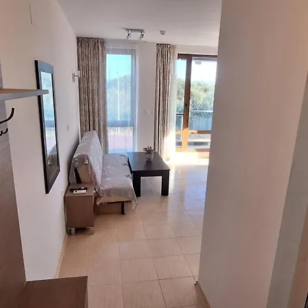 Bay My Ray 6 Apartament Pomorie